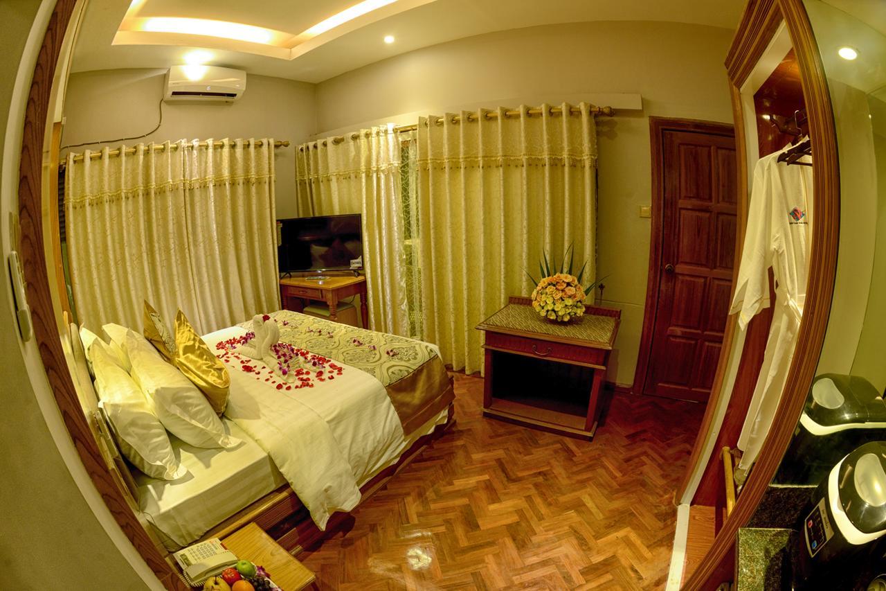 Shwe Taung Tan Hotel - Lake View Moniva Kültér fotó